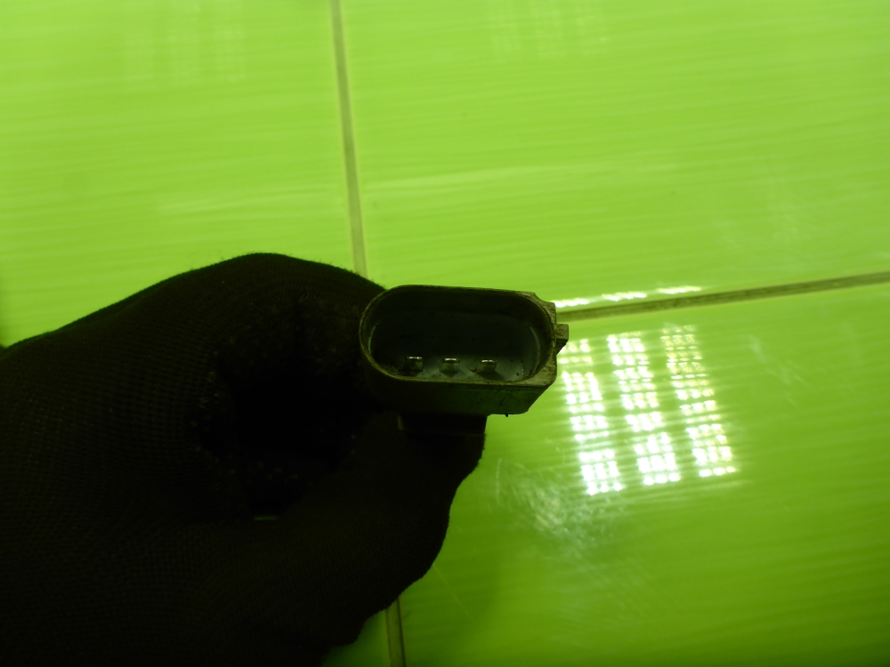 Датчик положения коленвала