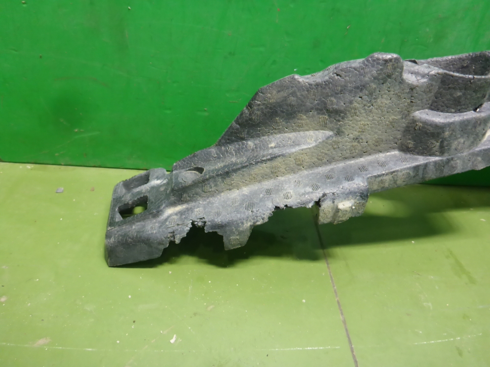 Наполнитель переднего бампера