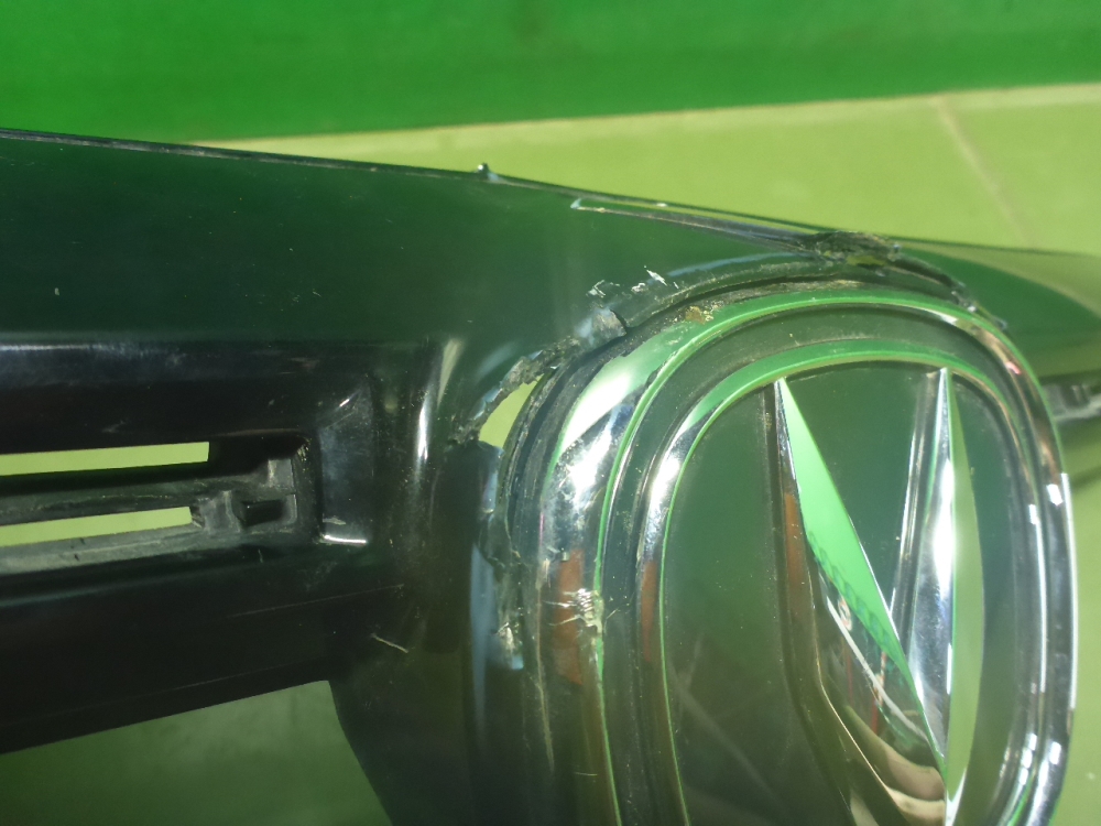 Накладка на решетку радиатора