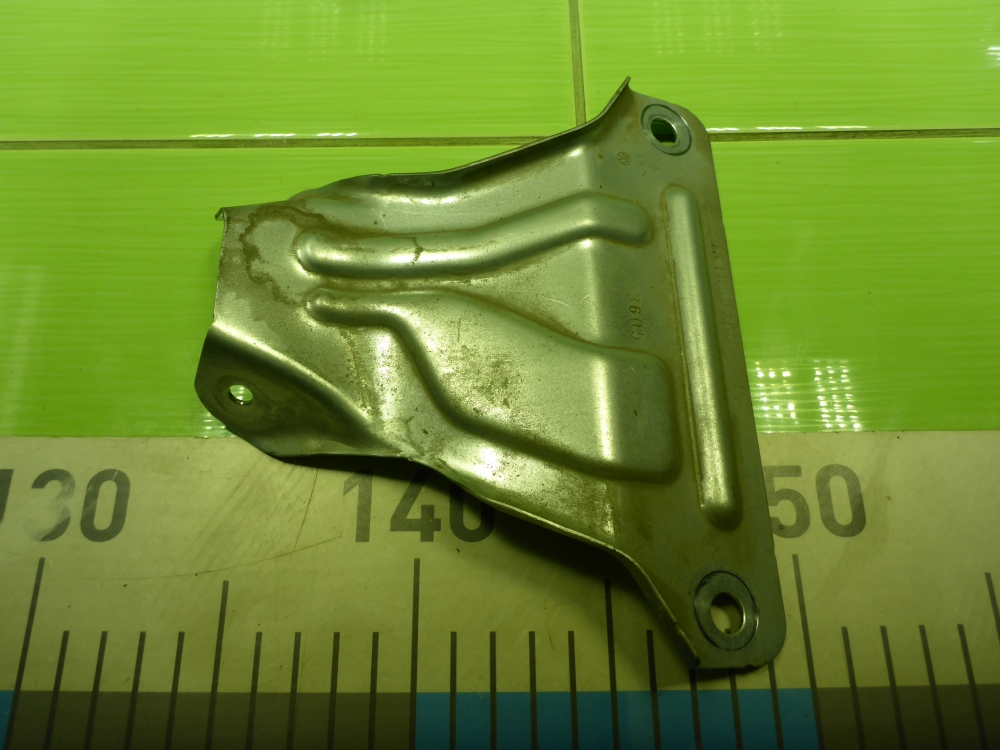 Кронштейн (сопут. товар)