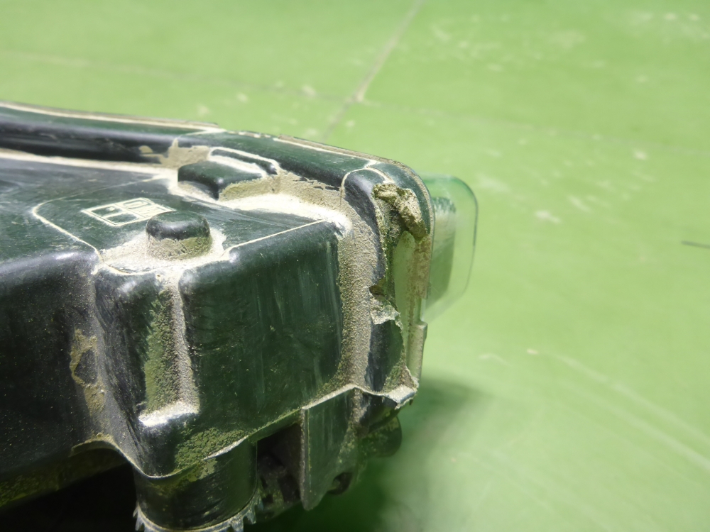 Фара противотуманная левая