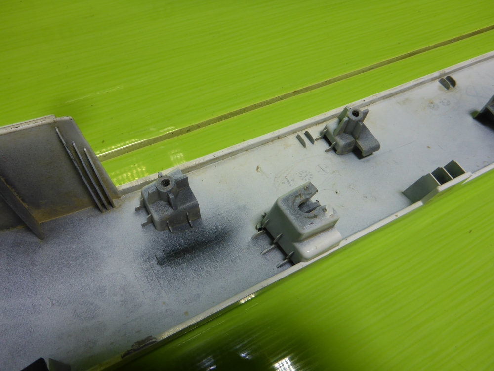 Накладка двери багажника