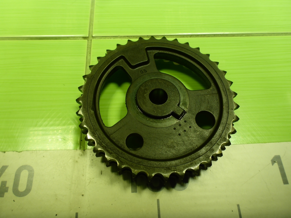 Шестерня распредвала