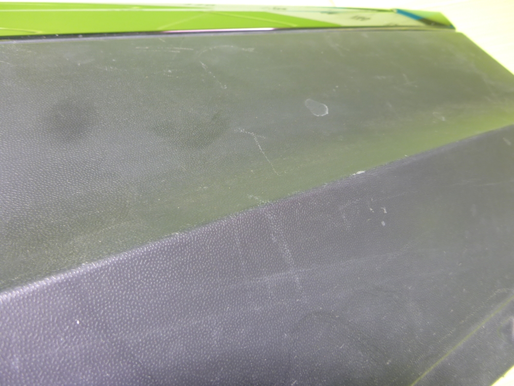 Накладка двери задней левой