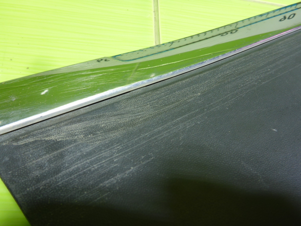 Накладка двери задней правой