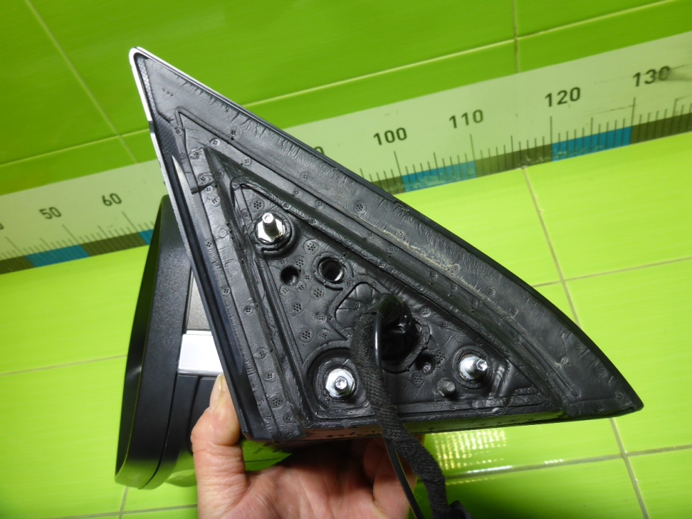 Зеркало левое электрическое