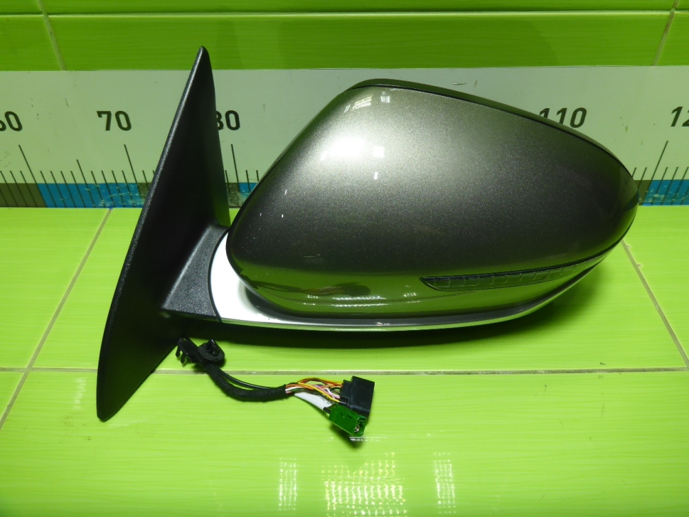 Зеркало левое электрическое