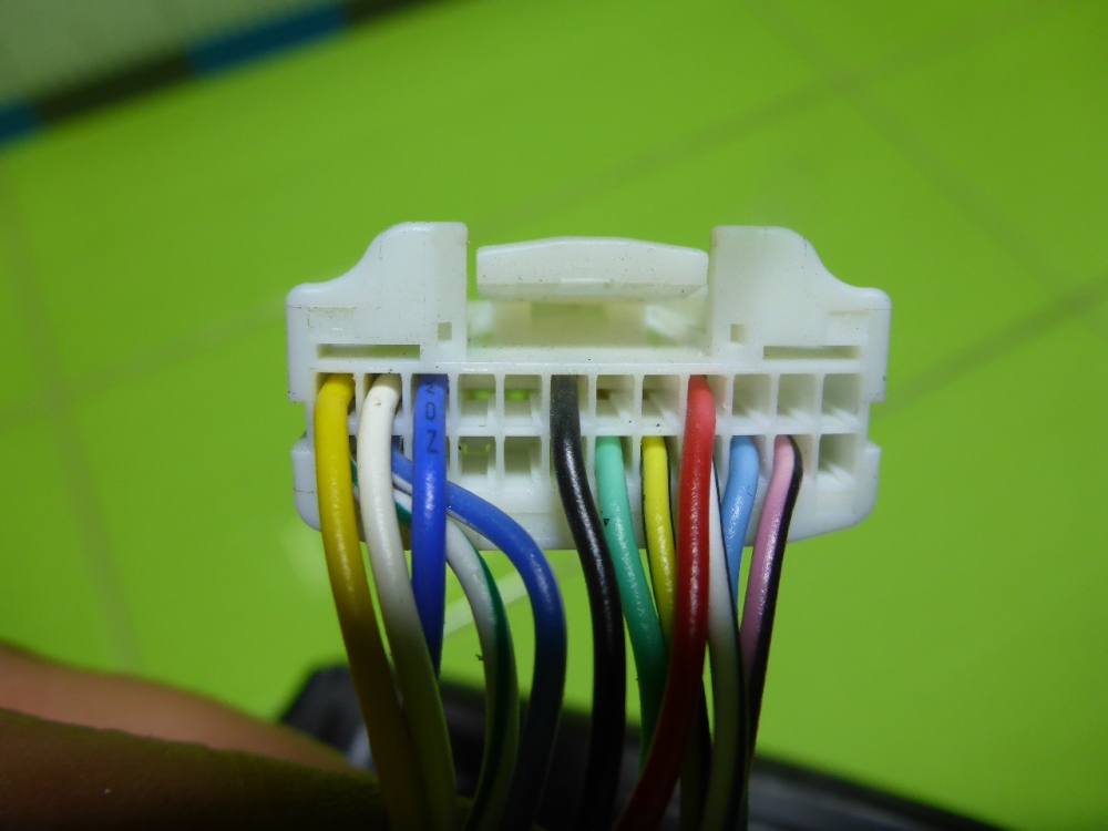 Зеркало правое электрическое