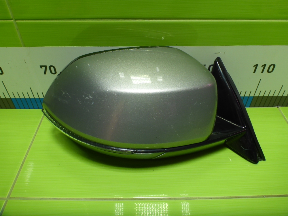 Зеркало правое электрическое