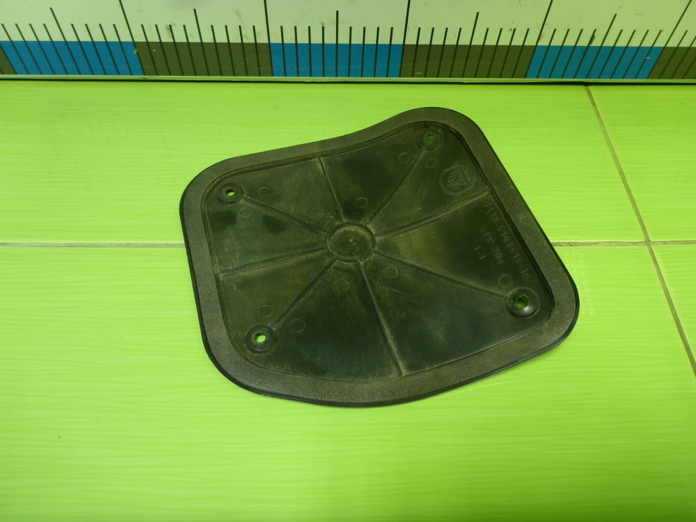 Крышка топливного бака