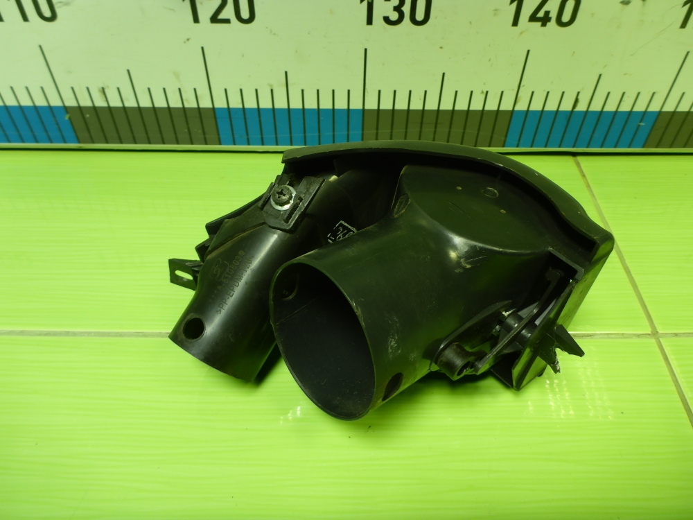 Дефлектор воздушный