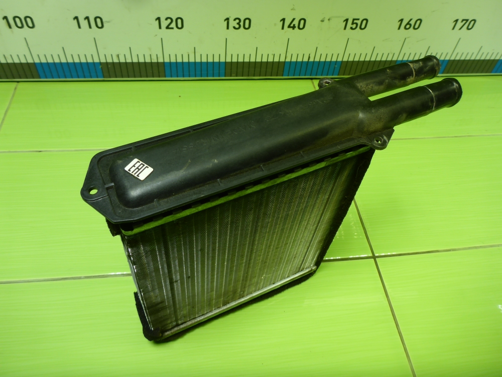 Радиатор отопителя