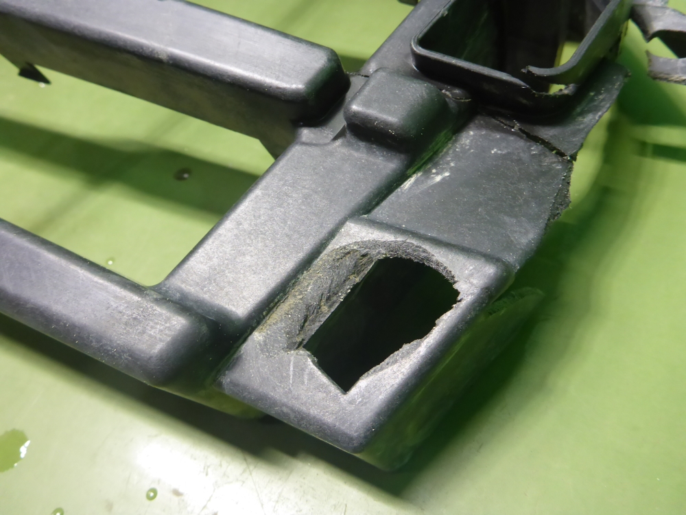 Решетка радиатора