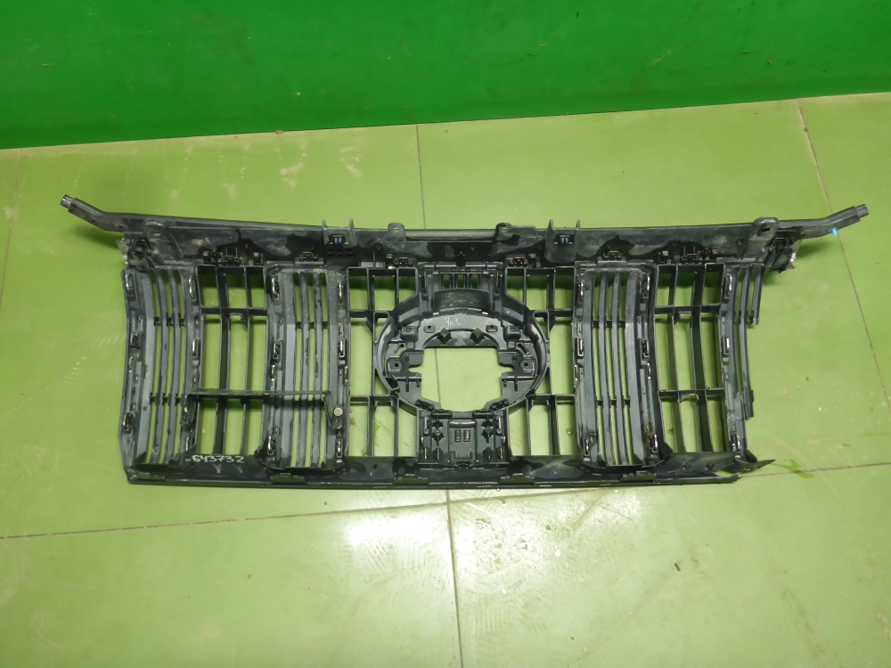 Решетка радиатора