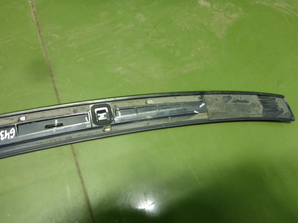 Спойлер (дефлектор) крышки багажника