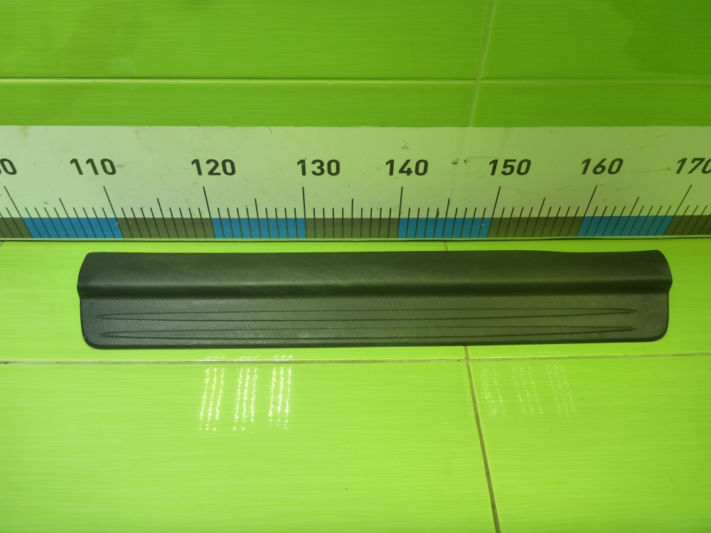 Накладка порога (внутренняя)