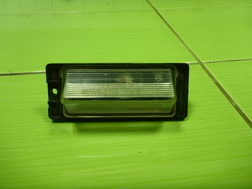 Фонарь подсветки номера