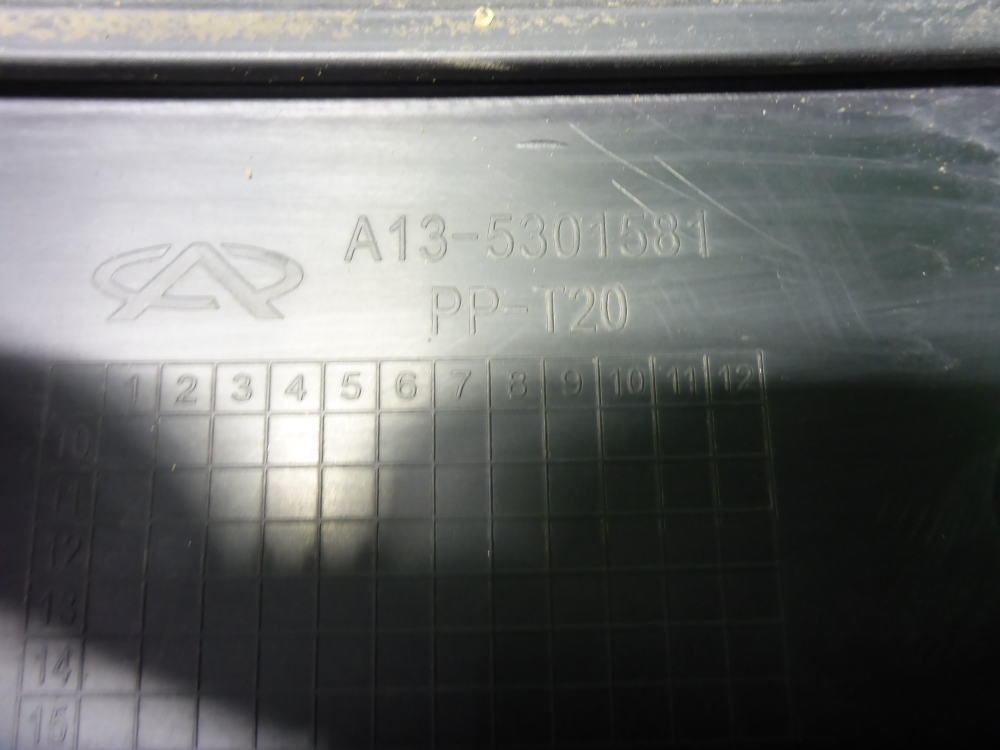 Решетка стеклоочистителей (Жабо)