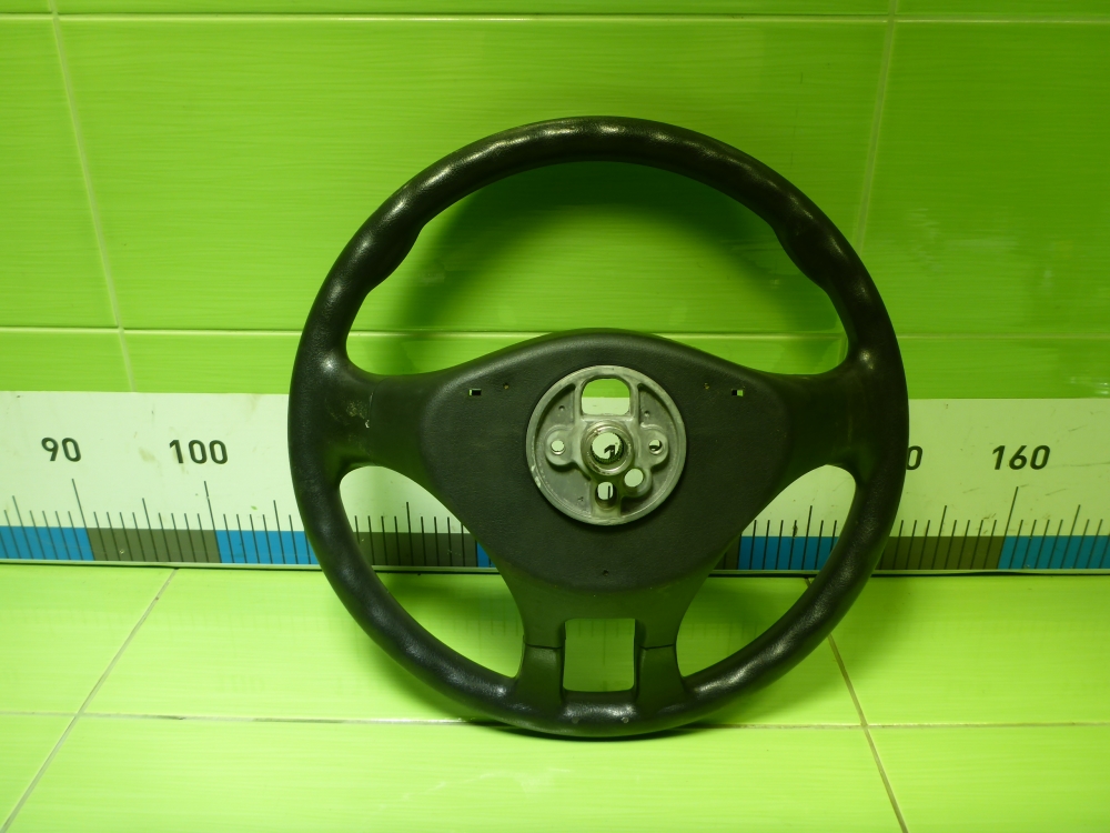 Рулевое колесо (руль)