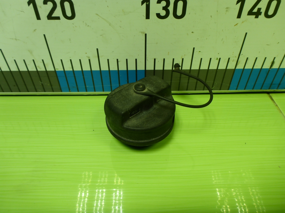 Крышка топливного бака