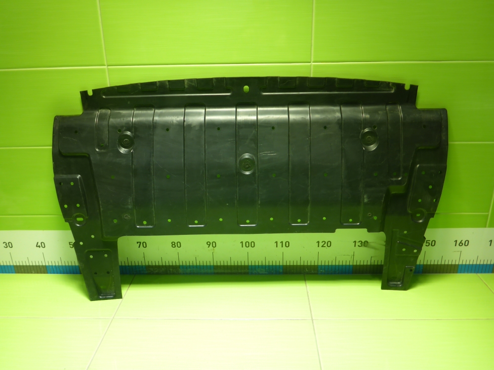 Пыльник двигателя