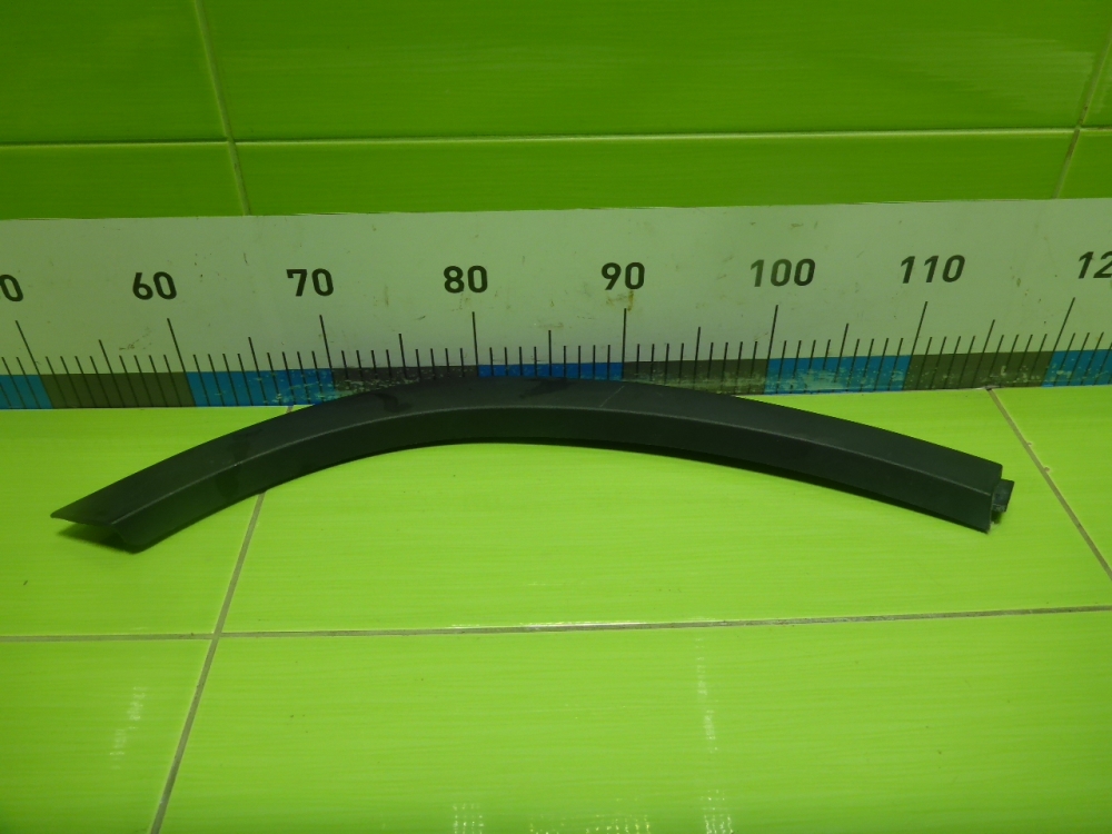 Накладка двери задней правой