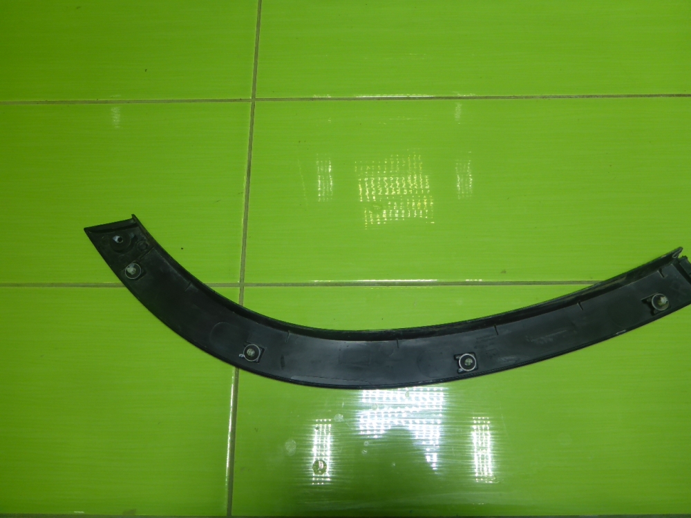 Накладка двери задней правой