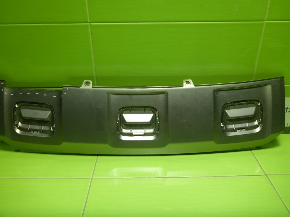 Накладка заднего бампера