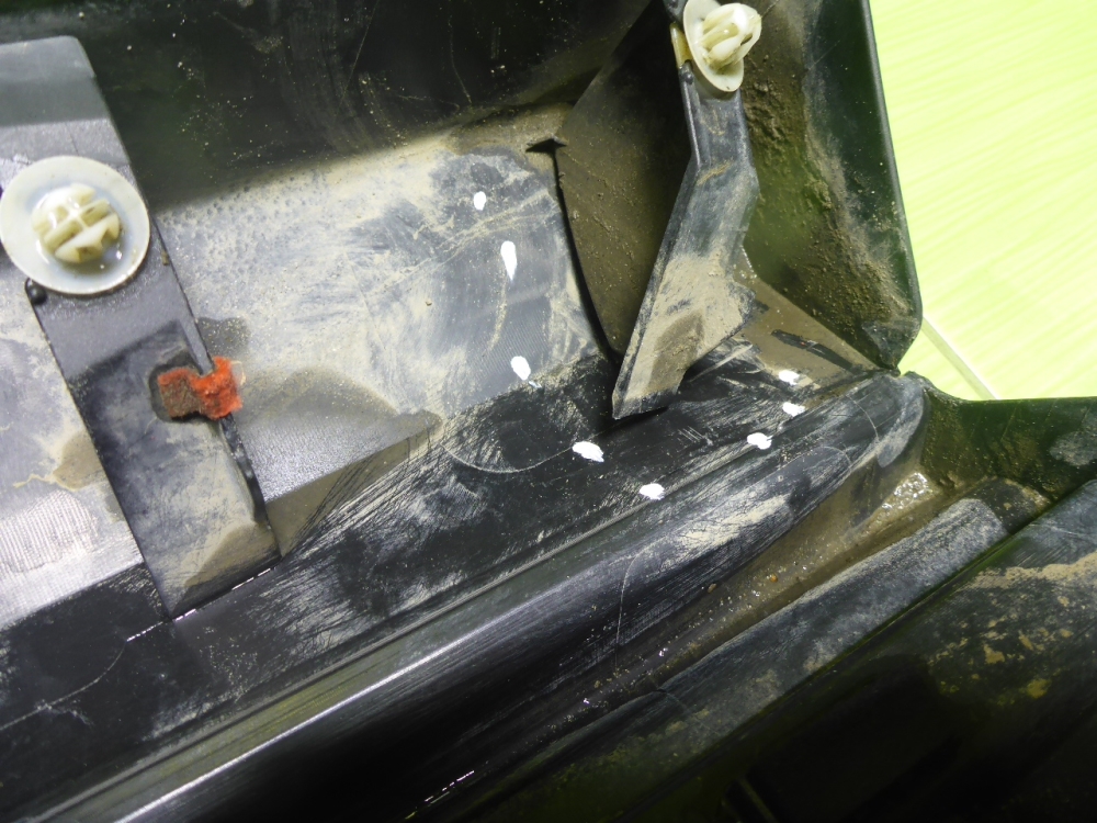 Накладка двери задней левой