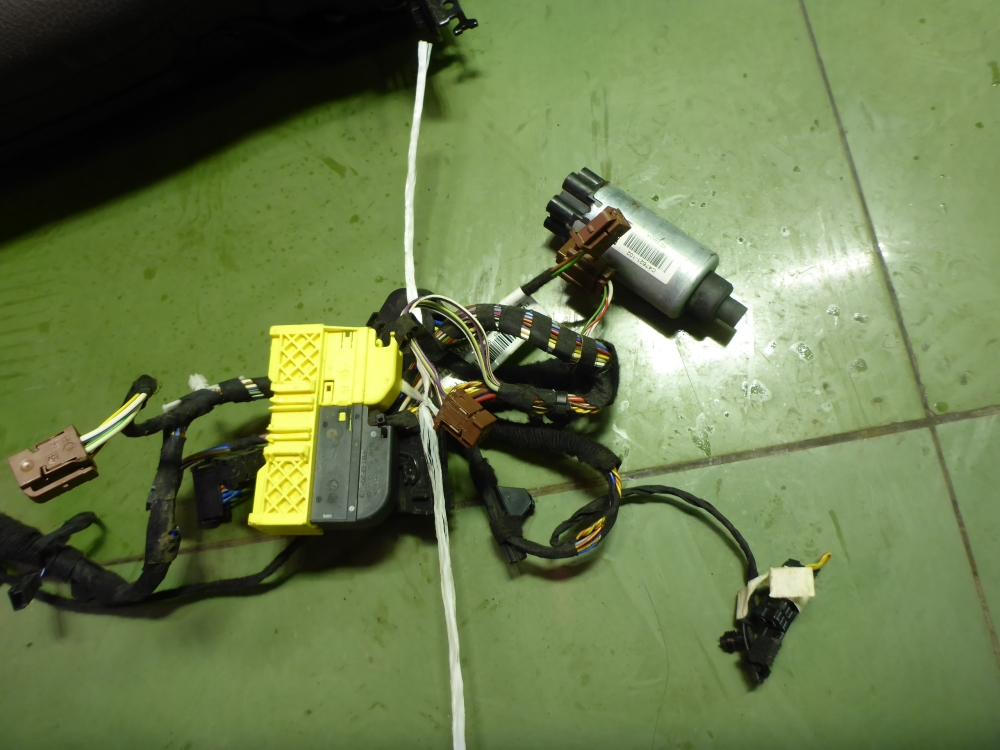 Спинка сидения