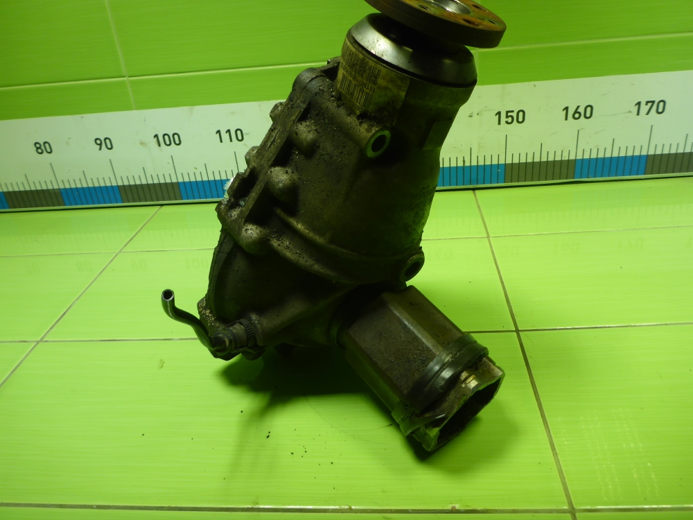 Редуктор переднего моста