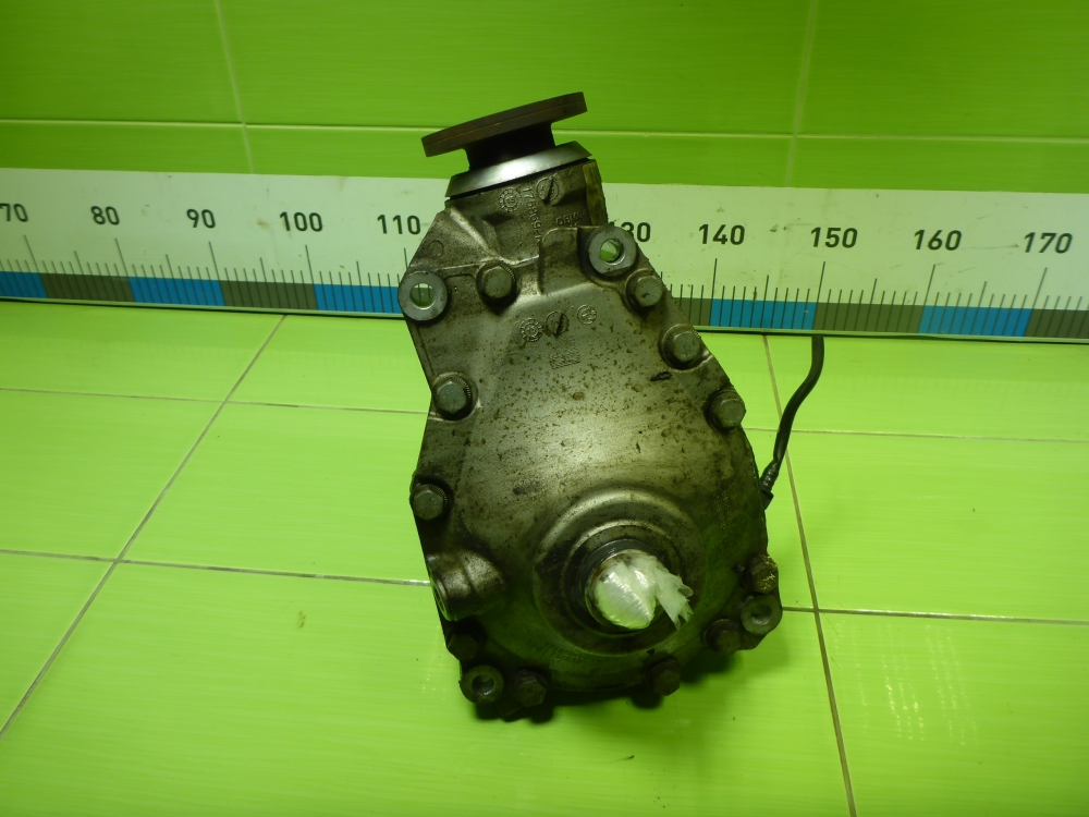 Редуктор переднего моста