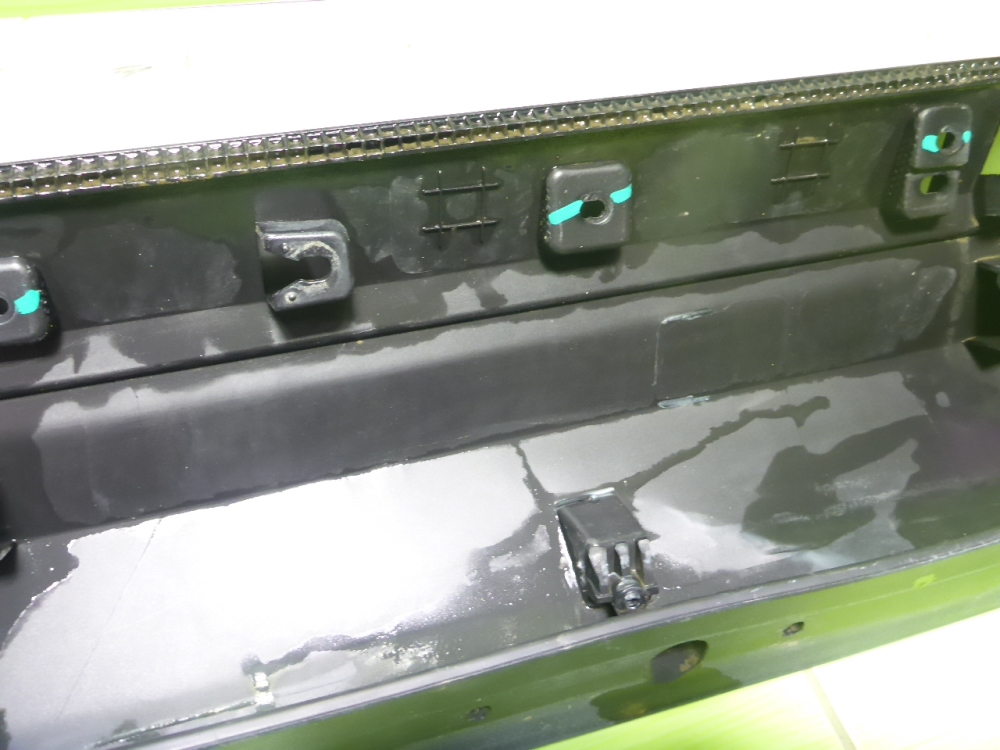 Накладка двери передней правой