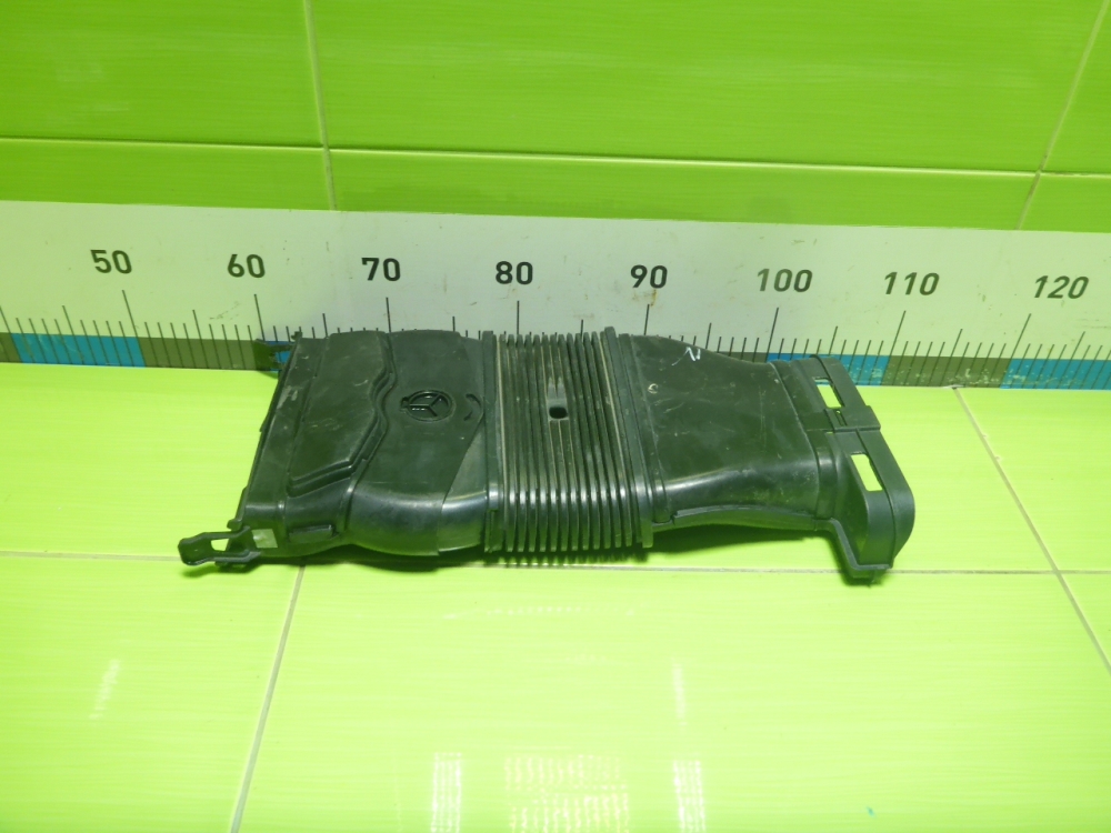 Патрубок воздушного фильтра