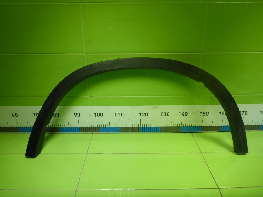 Накладка заднего крыла левого