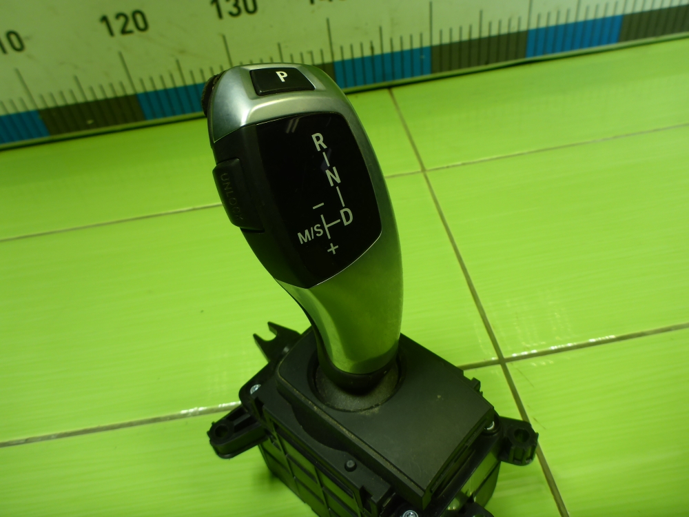 Кулиса МКПП / АКПП