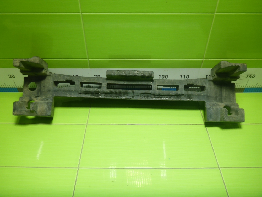 Наполнитель переднего бампера