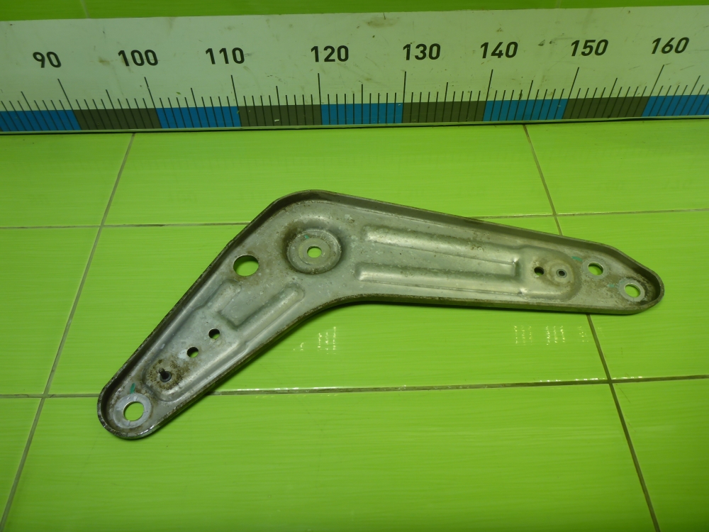 Кронштейн (сопут. товар)