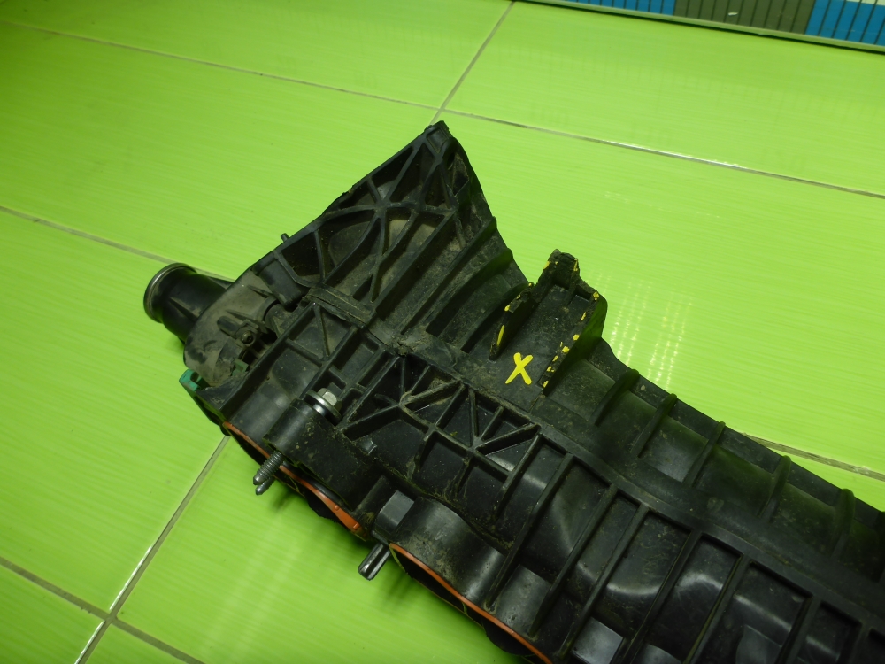 Коллектор впускной