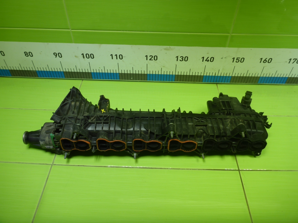 Коллектор впускной