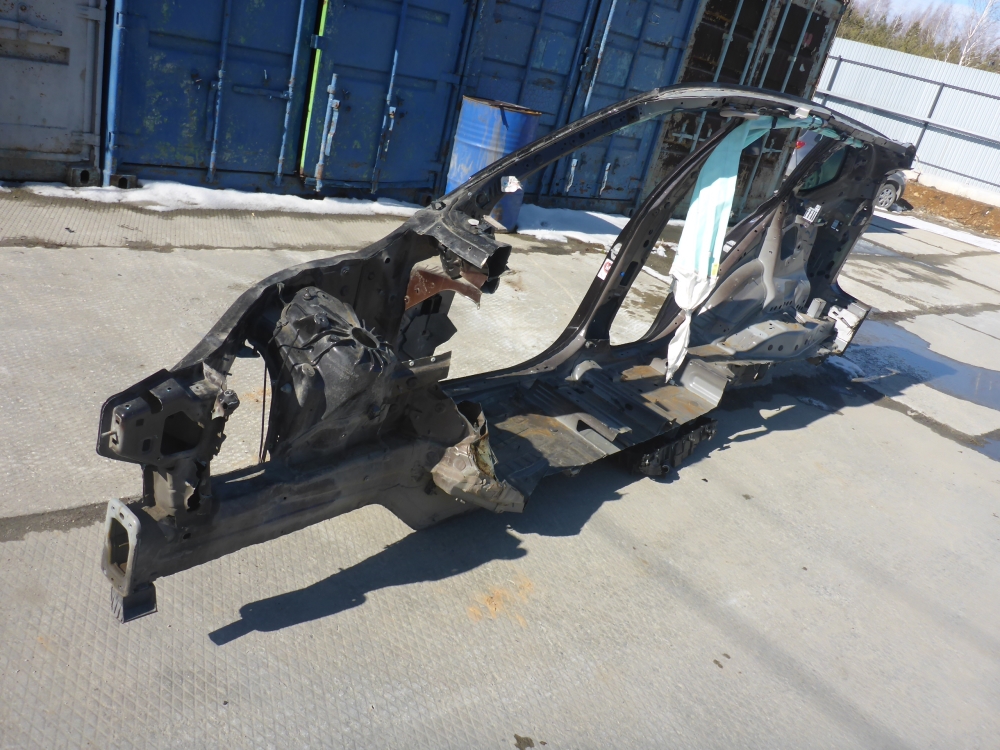 Кузовной элемент