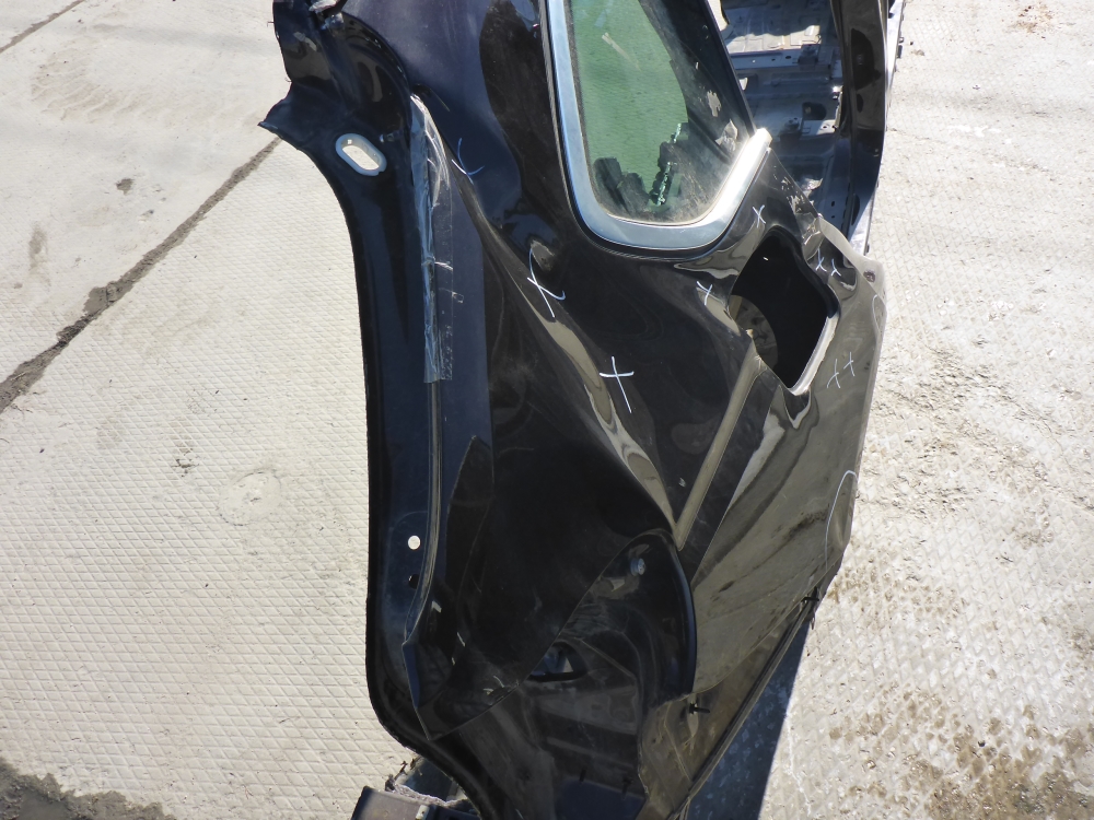 Кузовной элемент