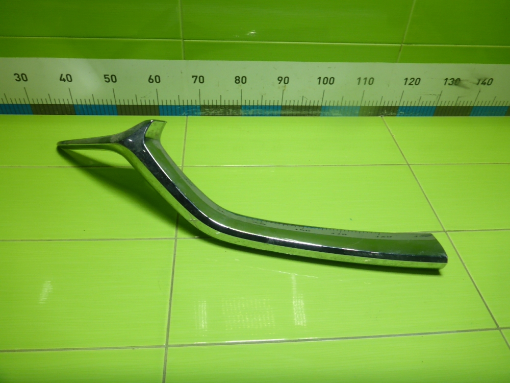 Накладка на решетку радиатора