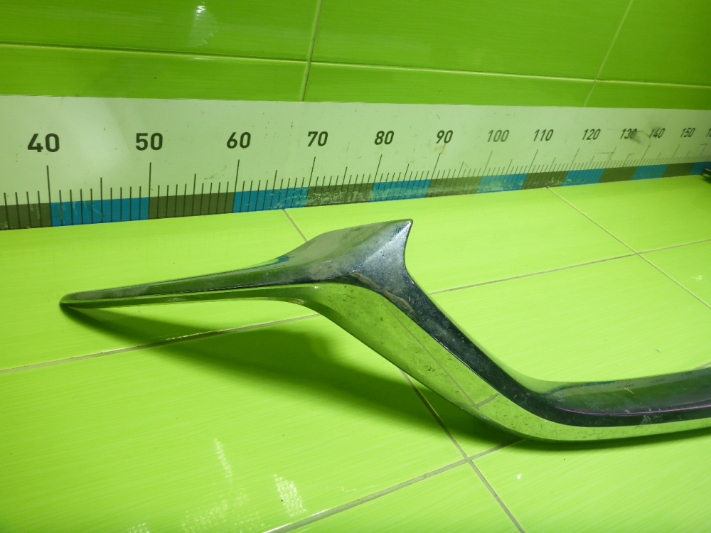 Накладка на решетку радиатора