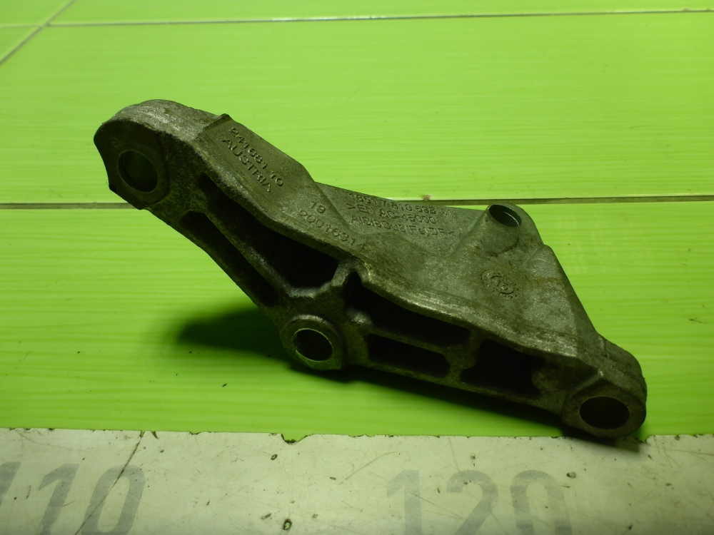 Кронштейн ТНВД