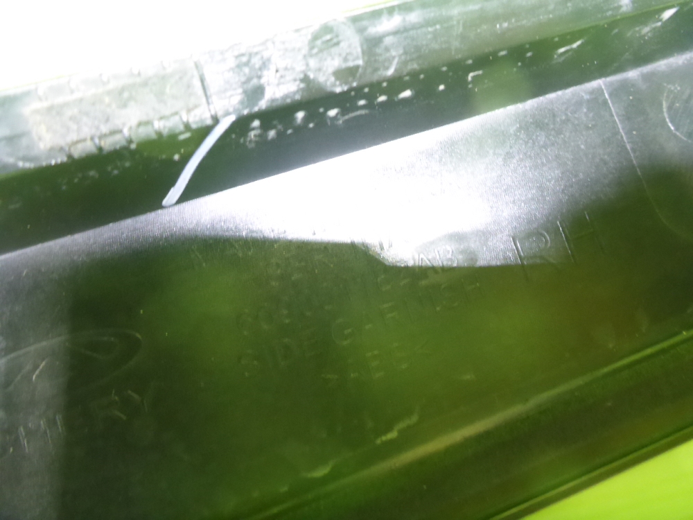 Накладка двери багажника