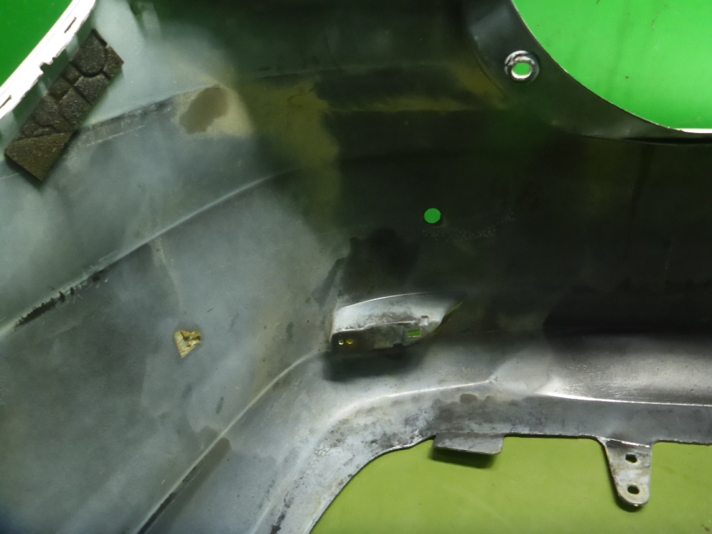 Бампер задний