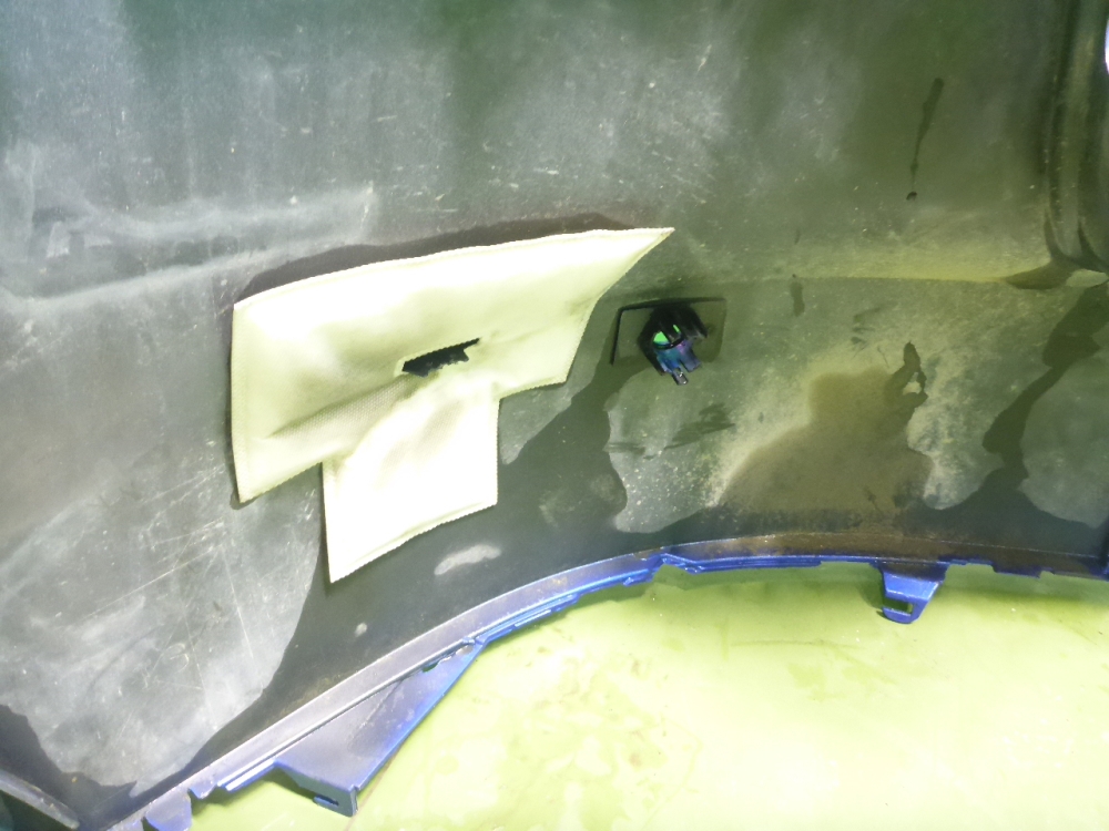 Бампер задний