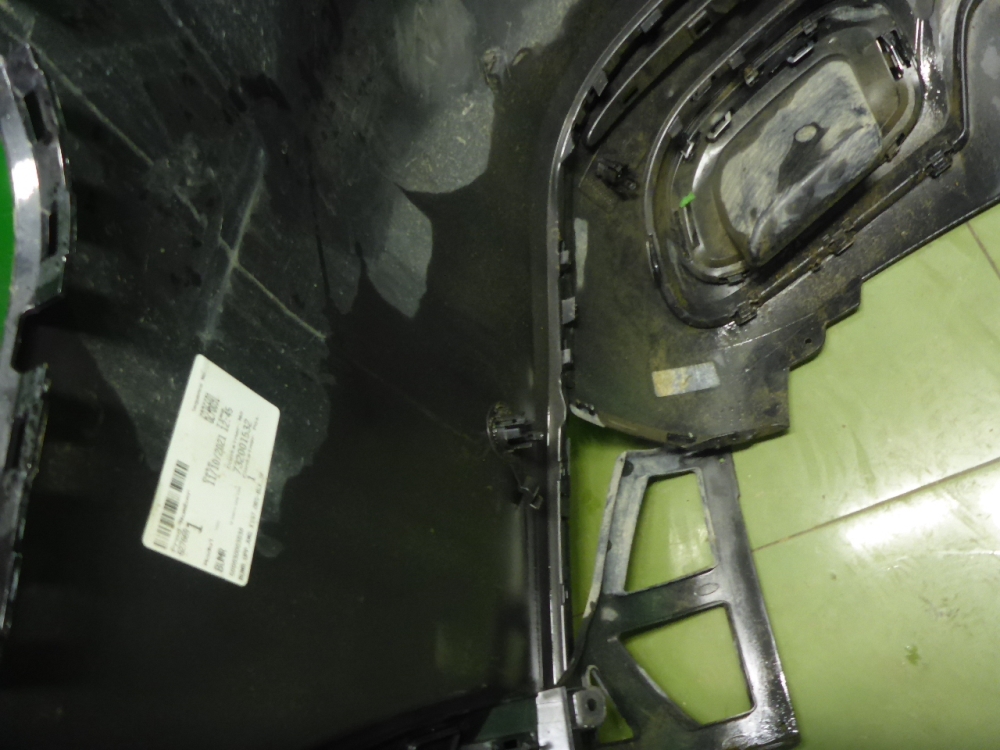 Бампер задний