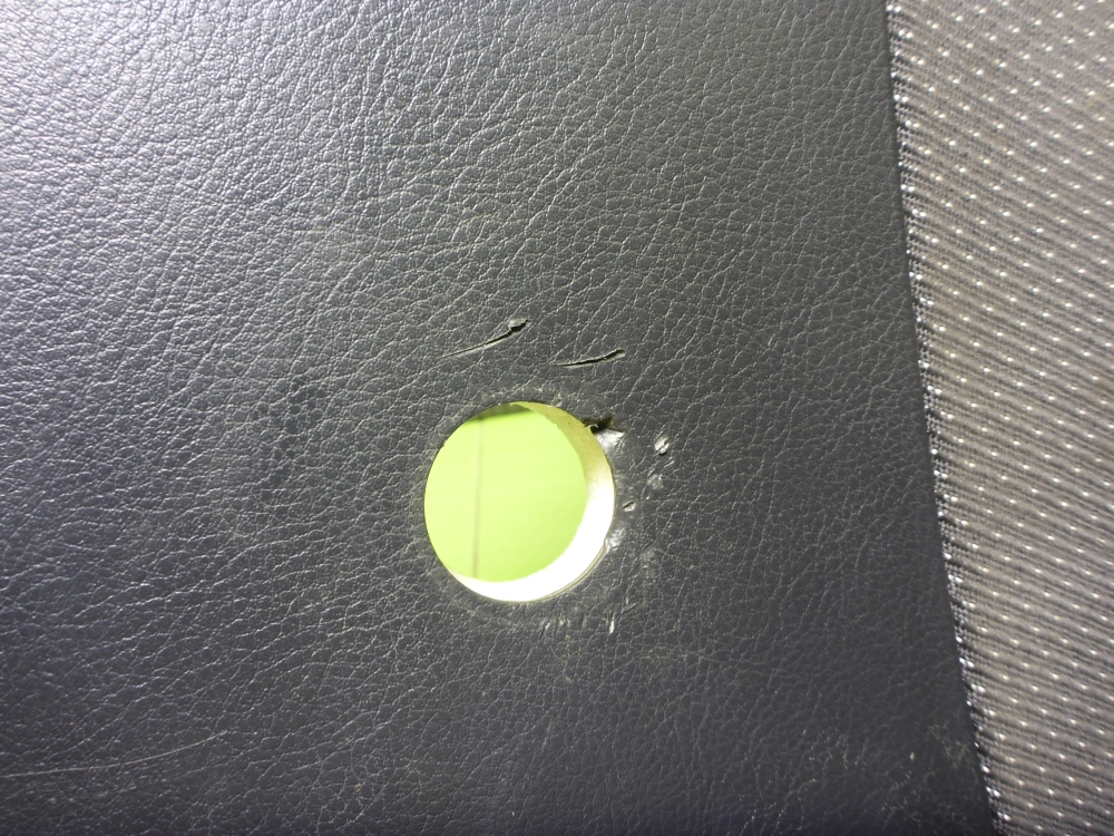 Обшивка двери задней правой